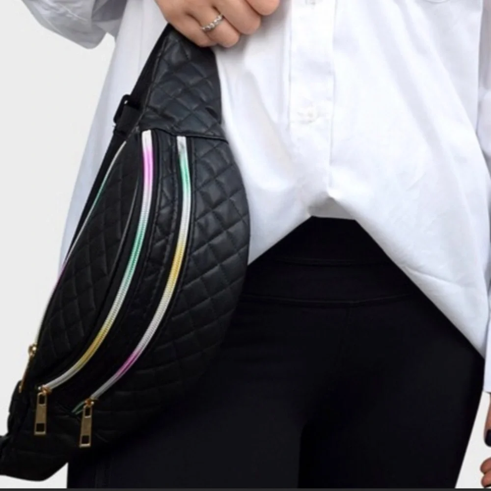 πHPπ Quilted Rainbow Fanny Packπ - Picture 2 of 5